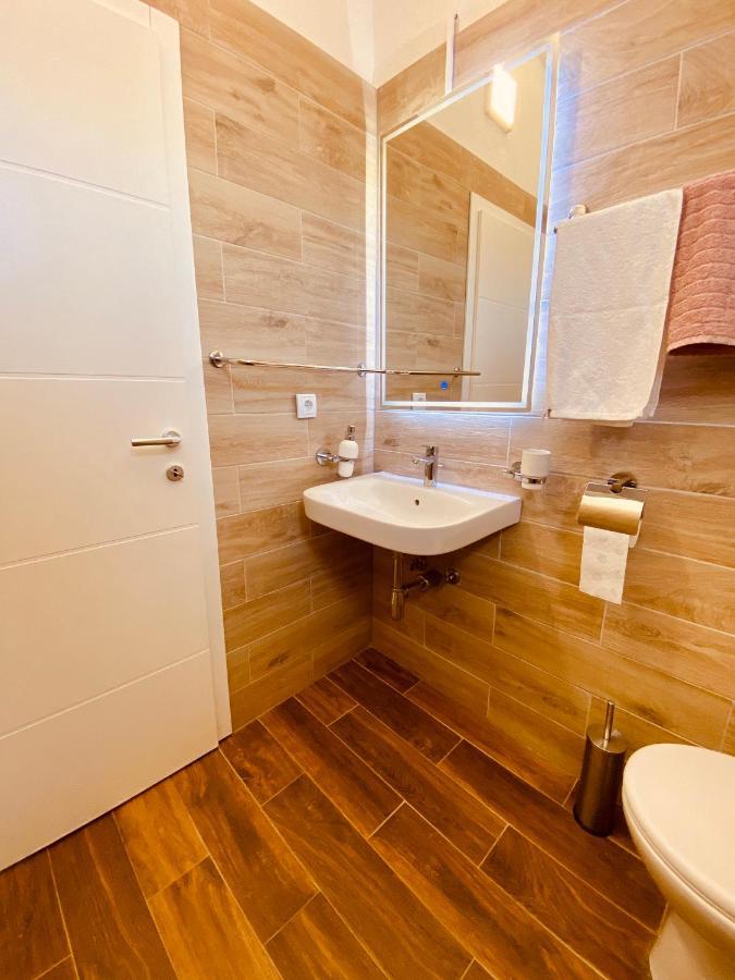 Apartment Elena Donji Okrug  Εξωτερικό φωτογραφία