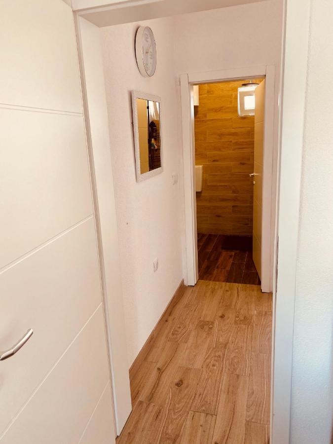 Apartment Elena Donji Okrug  Εξωτερικό φωτογραφία
