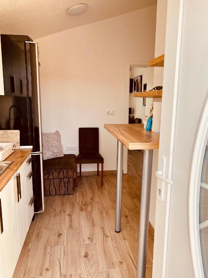 Apartment Elena Donji Okrug  Εξωτερικό φωτογραφία